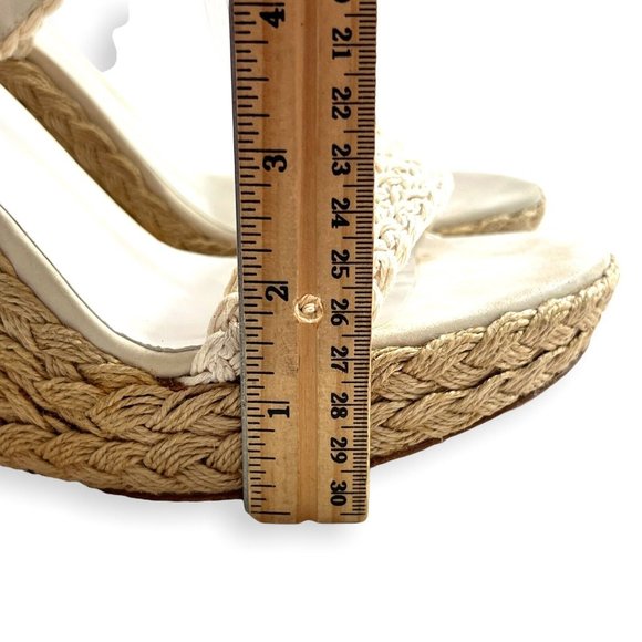 STUART WEITZMAN ESPADRILLE WEDGE SANDAL Size 10 Ivory Nude ALEX Crochet Platform - Picture 8 of 9